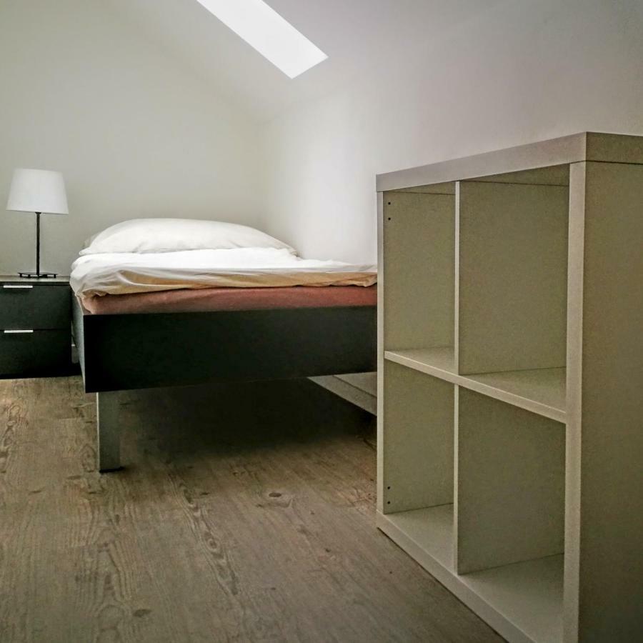 Rooms-Zimmer Neuhausen Am Rheinfall Exteriér fotografie