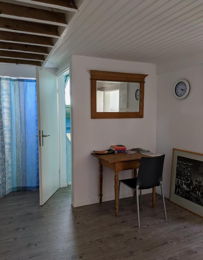 Rooms-Zimmer Neuhausen Am Rheinfall Exteriér fotografie