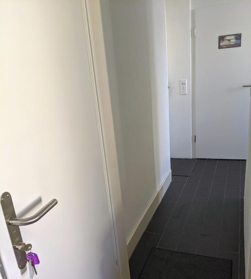 Rooms-Zimmer Neuhausen Am Rheinfall Exteriér fotografie