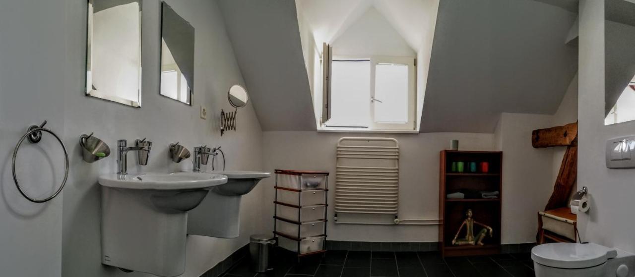 Rooms-Zimmer Neuhausen Am Rheinfall Exteriér fotografie